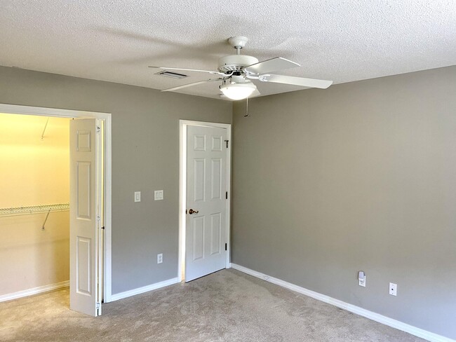 Building Photo - 4022 Drifting Sand Trail