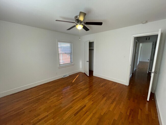 Building Photo - 5057 Wrightsville Ave