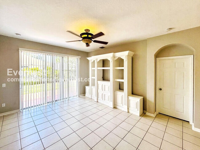 Building Photo - 7709 Armonk Ln