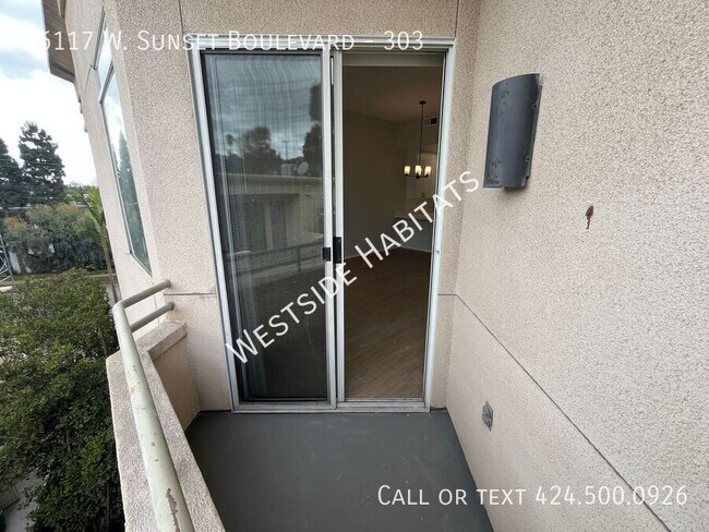 Building Photo - 16117 W Sunset Blvd