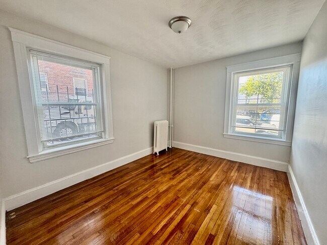 Building Photo - 1615 Commonwealth Ave