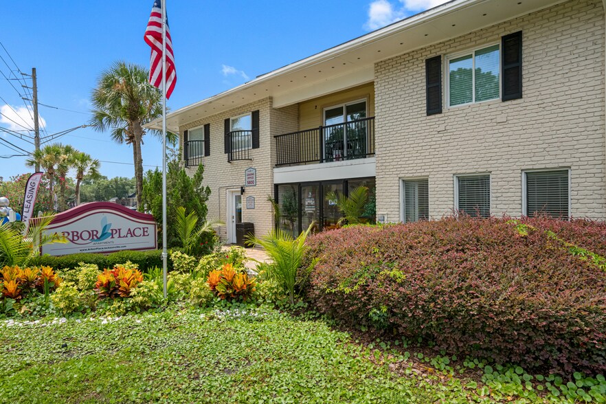 Arbor Place Apartments 5800 Barnes Rd S Jacksonville FL 32216