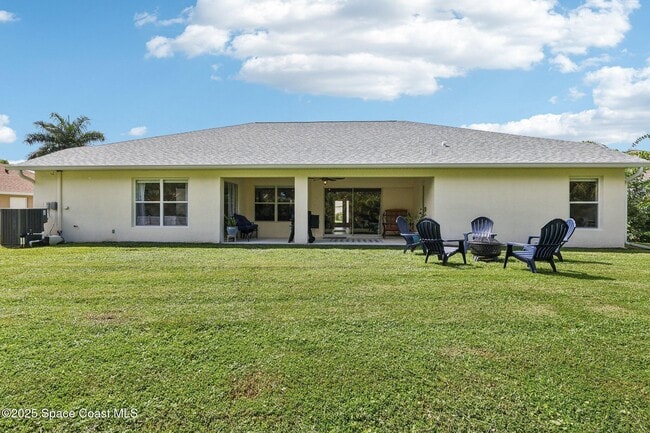 Building Photo - 2051 Thornwood Dr SE