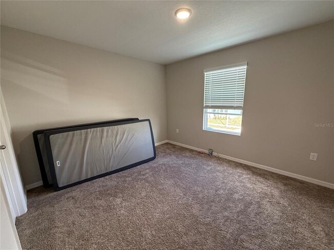 Building Photo - 3464 Dahlia Dr