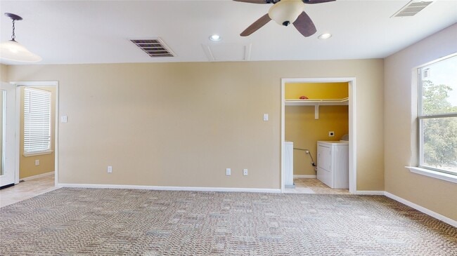 Building Photo - 10602 W Hidden Lake Ln