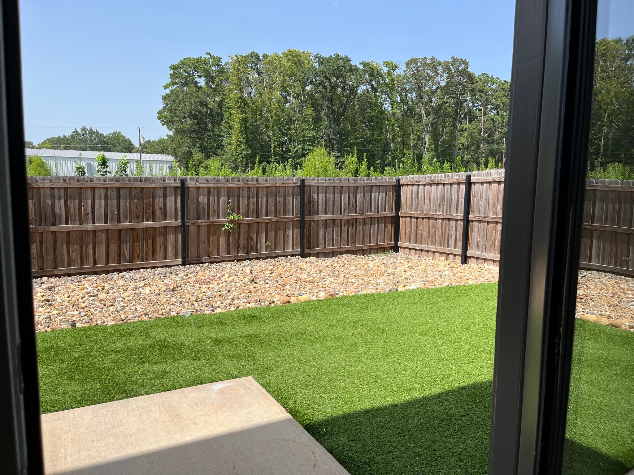 Building Photo - 10660 Brothers Ln