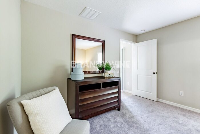 Building Photo - 10402 Virginia Pine Ct