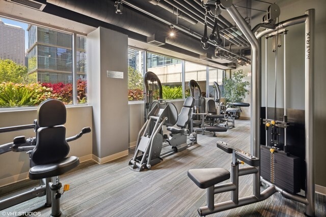 Building Photo - 201 N Westshore Dr