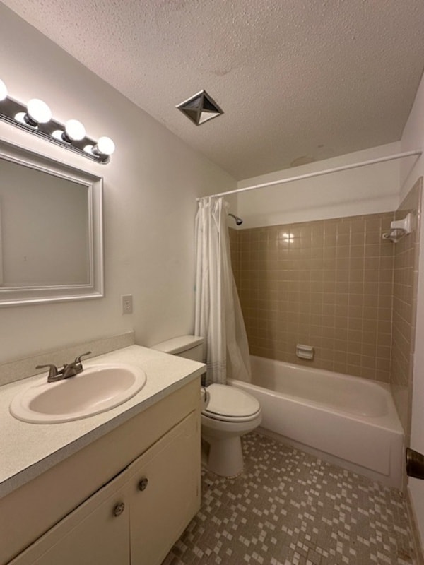 Building Photo - 107 Sunny Vista Dr