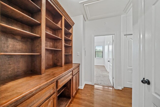 Building Photo - 1846 Woodbend Village Ct
