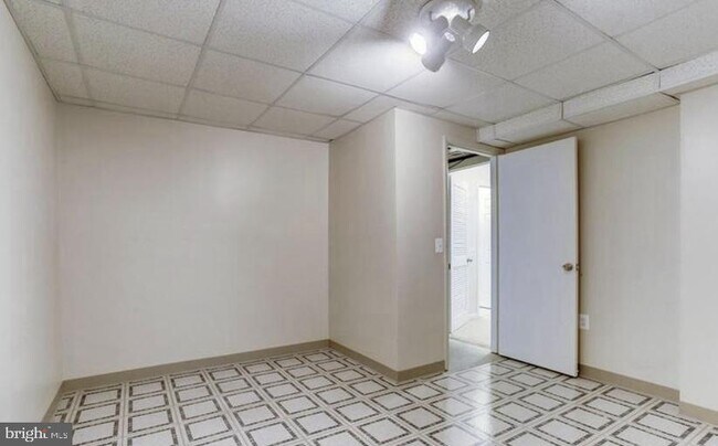 Building Photo - 613 Concerto Ln