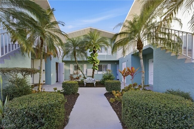 Building Photo - 8109 Country Rd