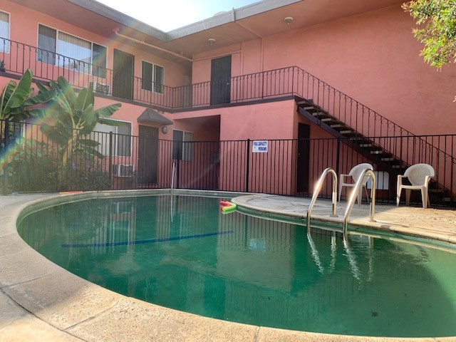 POOL - 14011 Sherman Way