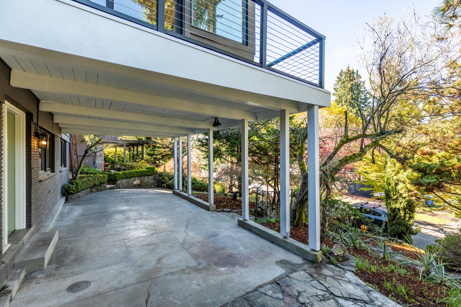 Building Photo - 3430 39th Ave W