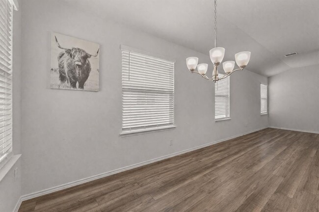 Building Photo - 108 Pivot Dr