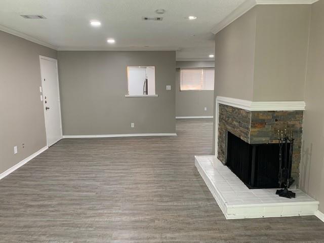 Building Photo - 7812 Royal Ln