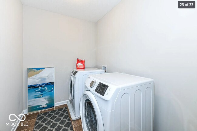 Building Photo - 7843 Tranquility Dr