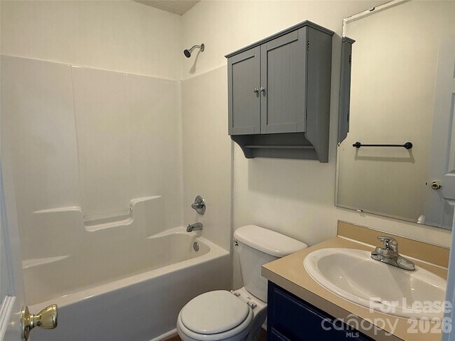 Building Photo - 330 Ferrell Ave