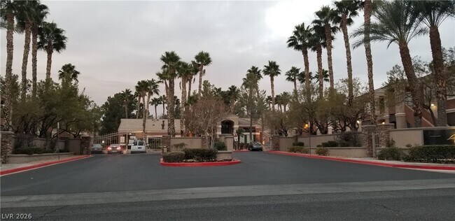 Building Photo - 7713 Himalayas Ave