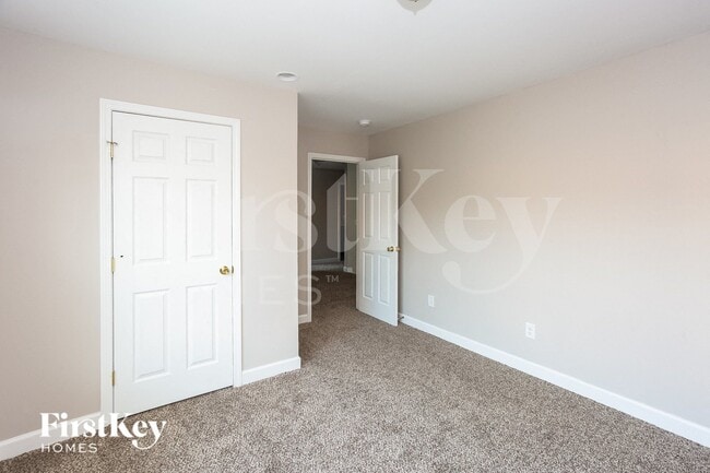 Building Photo - 8414 Dawson Ln