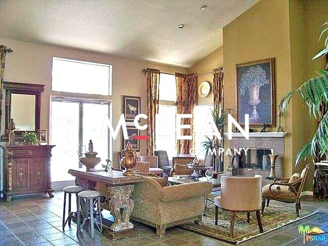Building Photo - Prime Location 2BR Condo with Patio in Gated Saddleback Community