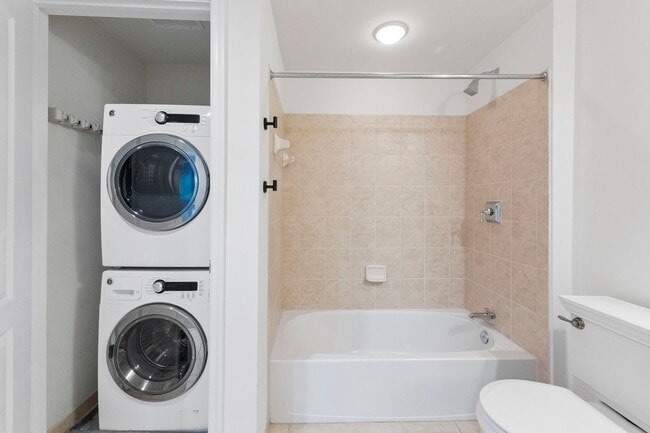 Building Photo - Luxury Old Town Living at The Prescott | 2BR Condo Just Off King Street