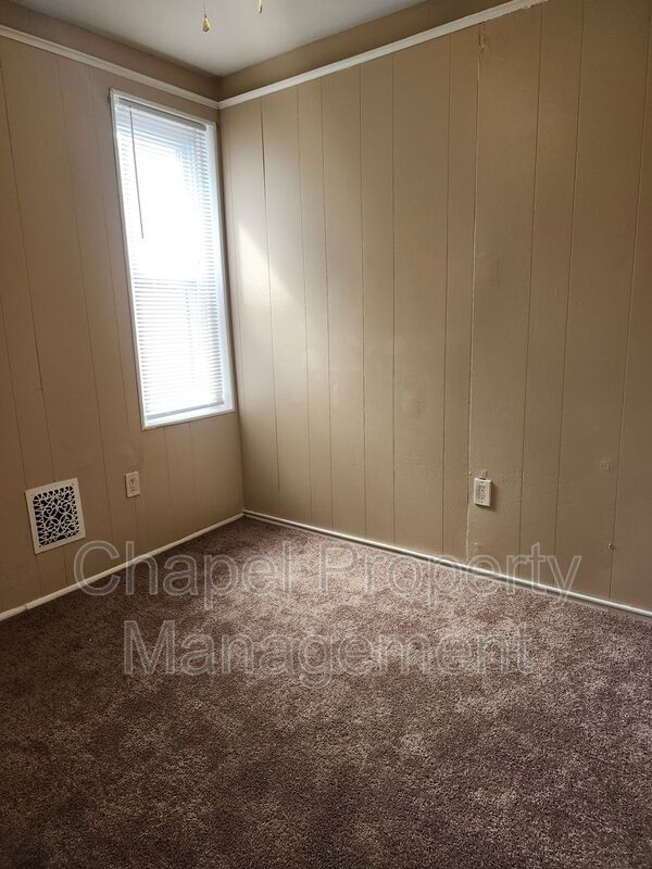 Building Photo - 1554 N Frazier St