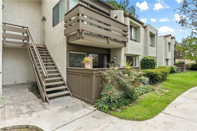 Building Photo - 22886 Hilton Head Dr