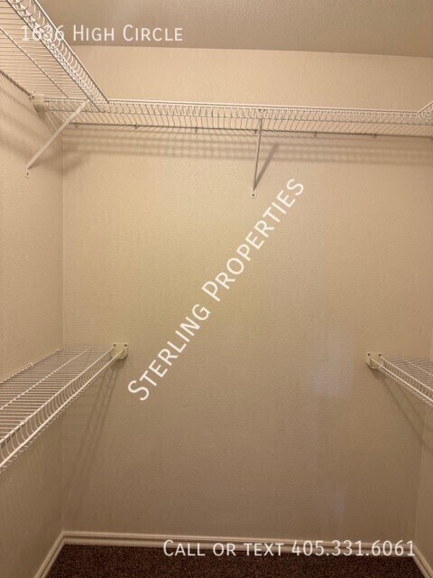 Building Photo - 1636 High Cir