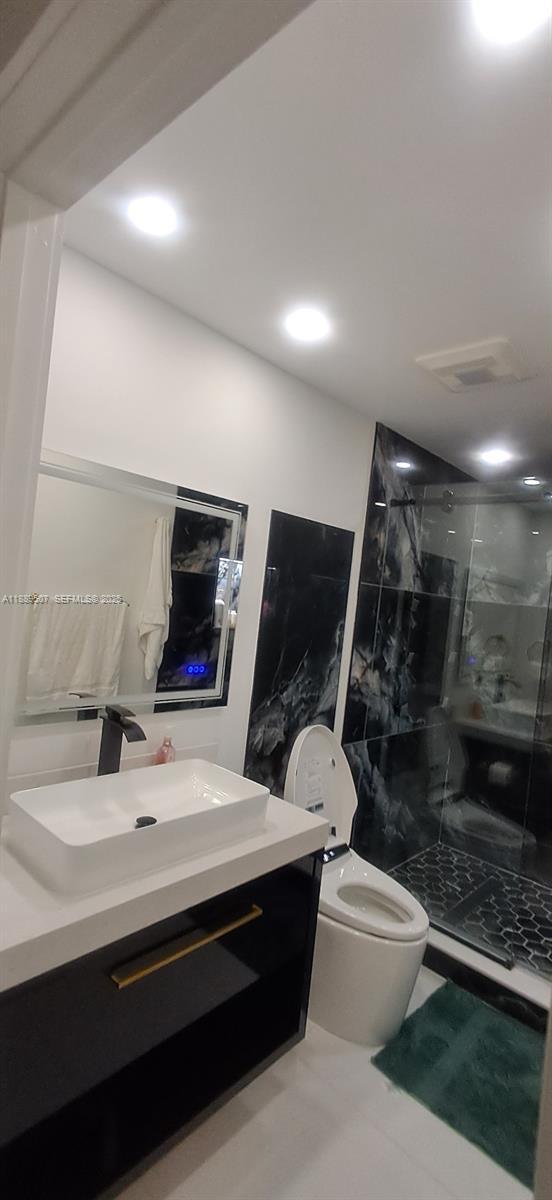 Building Photo - 1417 SW 139th Ave