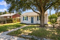 Building Photo - 5408 5th Ave N