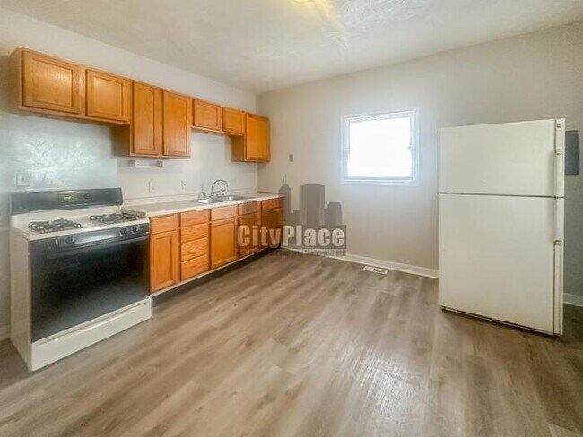 Building Photo - 2101 Ringgold Ave