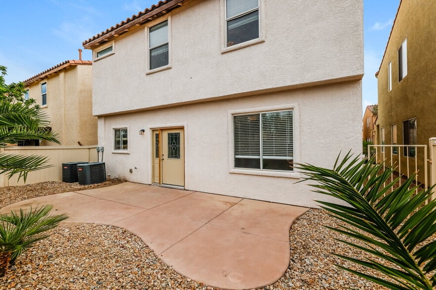 Building Photo - 869 Shining Rose Pl