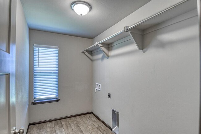 Building Photo - 11201 NW 135th St