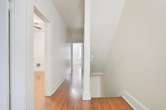 Building Photo - Central Campus - Newly renovated 4 Bedroom 2 Bathroom House