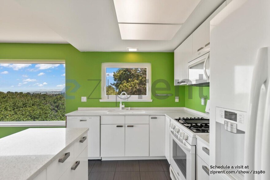 Building Photo - 1541 Buckeye Ct