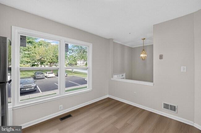 Building Photo - 55 Oak Crest Ct