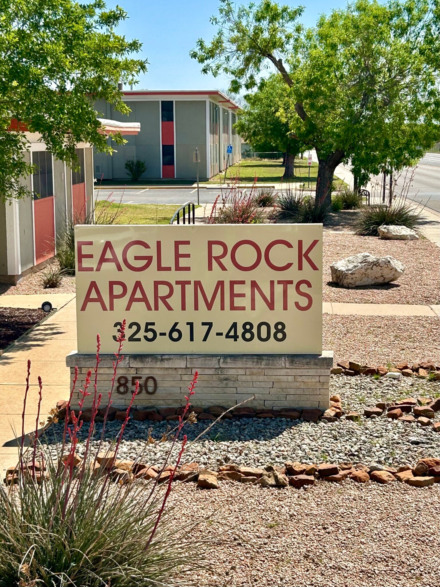 Building Photo - Eagle Rock Apartments