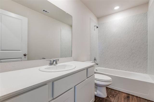 Building Photo - 4113 Turquoise Ave