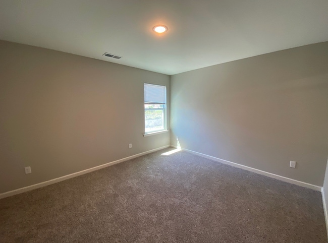 Building Photo - 903 Orphanage Ave