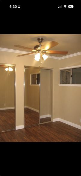 Building Photo - 1308 N Hollywood Way