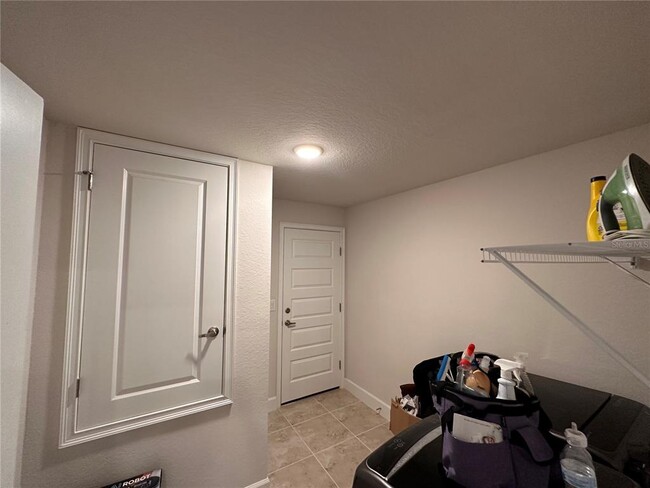 Building Photo - 1130 Berry Ln