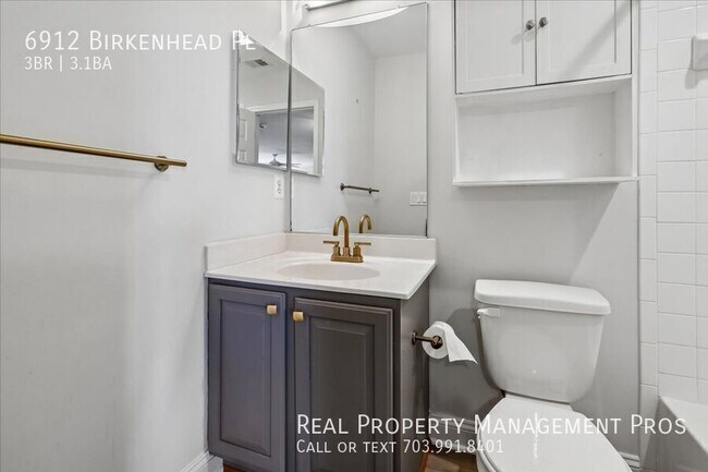 Building Photo - 6912 Birkenhead Pl