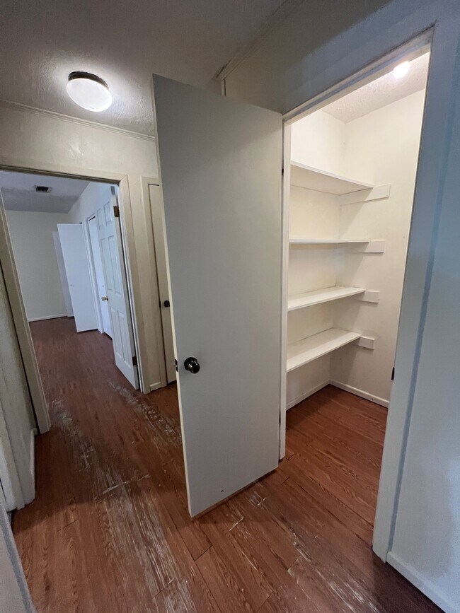 Building Photo - 3209 Hastings Crossing Rd