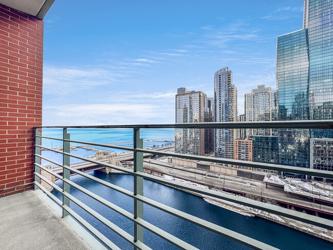 Building Photo - 415 E North Water St