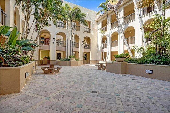 Building Photo - 2925 NW 126th Ave