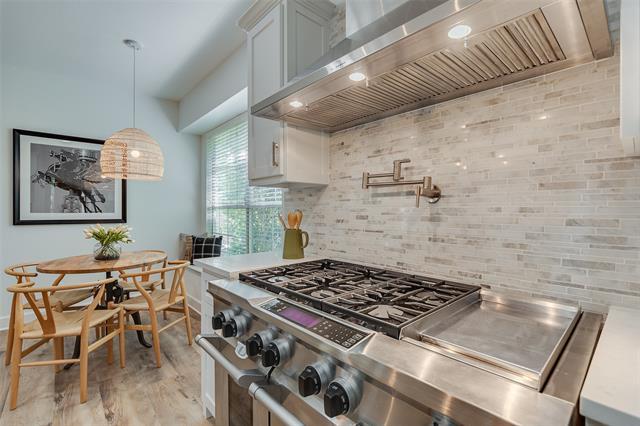 Building Photo - 4411 Voyager Dr