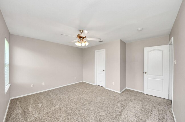 Building Photo - 24311 Hard Wood Dr