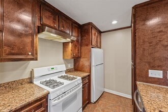 Building Photo - 511 Turner Dr