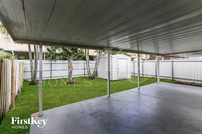 Building Photo - 7681 NW 181st Terrace